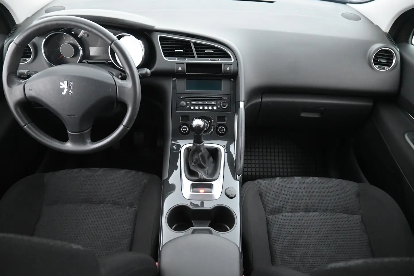 Car Image - 2hOf7BvHrqgQ8fqycjZKNK