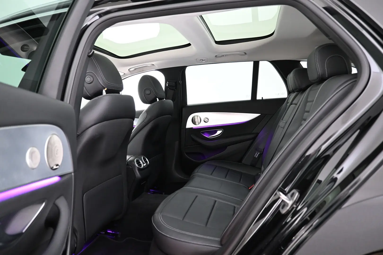 Car Image - 6BYufh8BTlnMq9WkAAnk7z