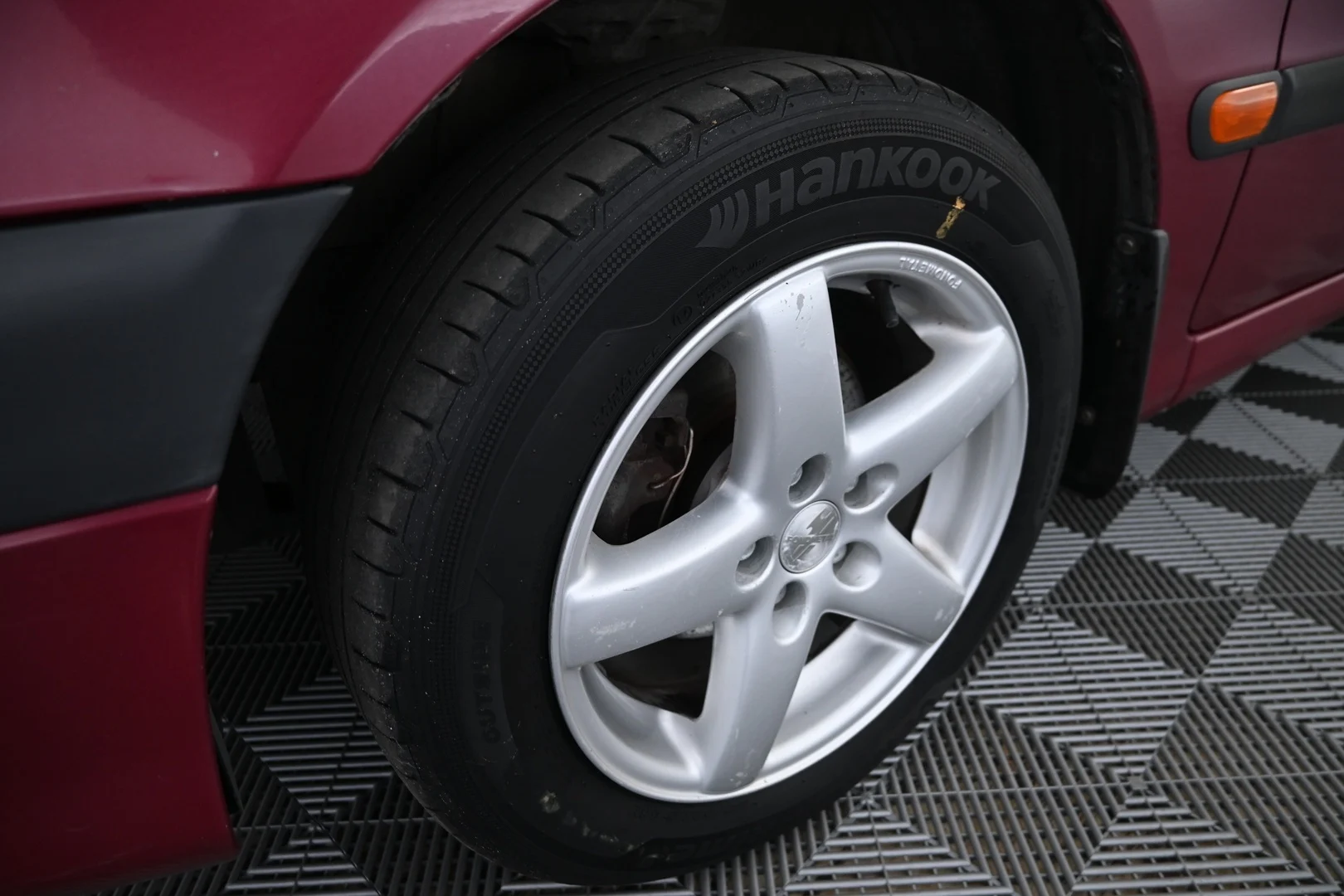 Car Image - yepSSIHTE1qYjIRIOPo7y