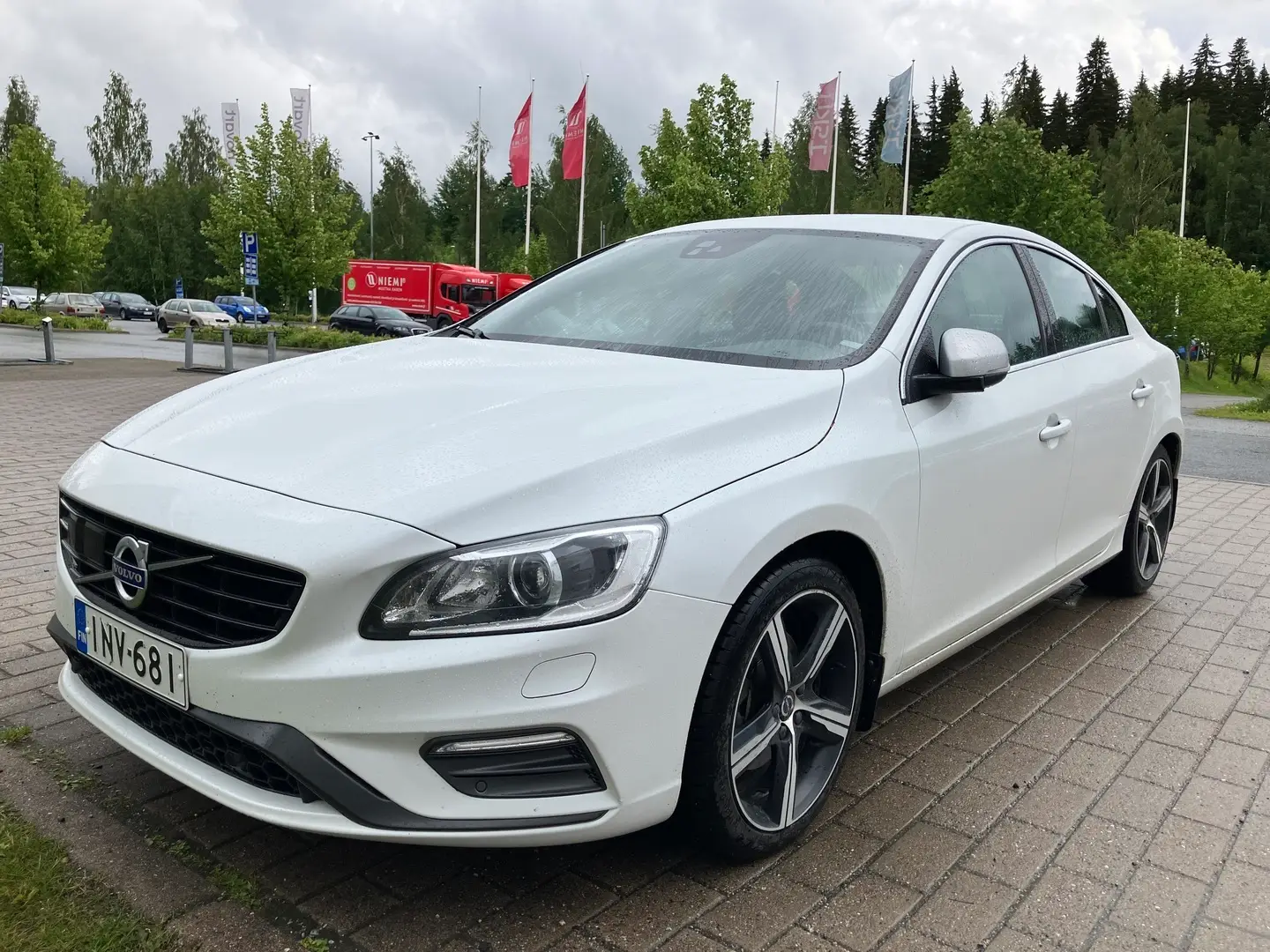 Car Image - 5QeGHb1SBXOF6SETSyQlsb