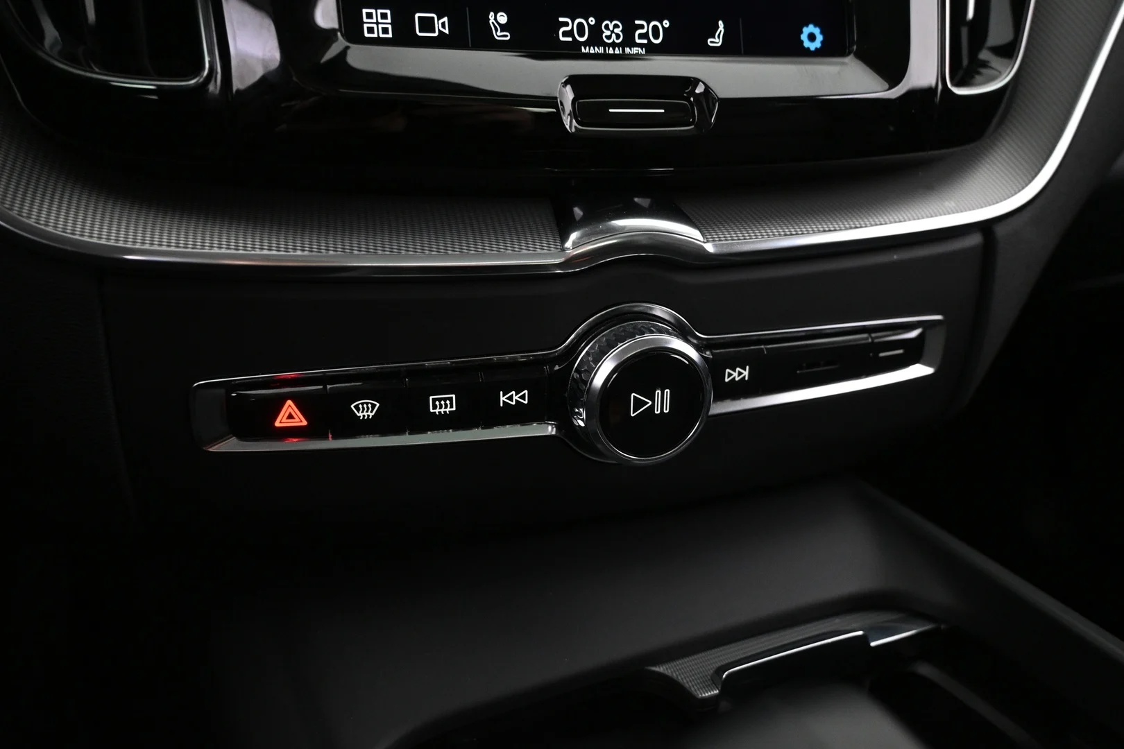 Car Image - 1D32nQ0jdGjSHnH6Hv4Arr