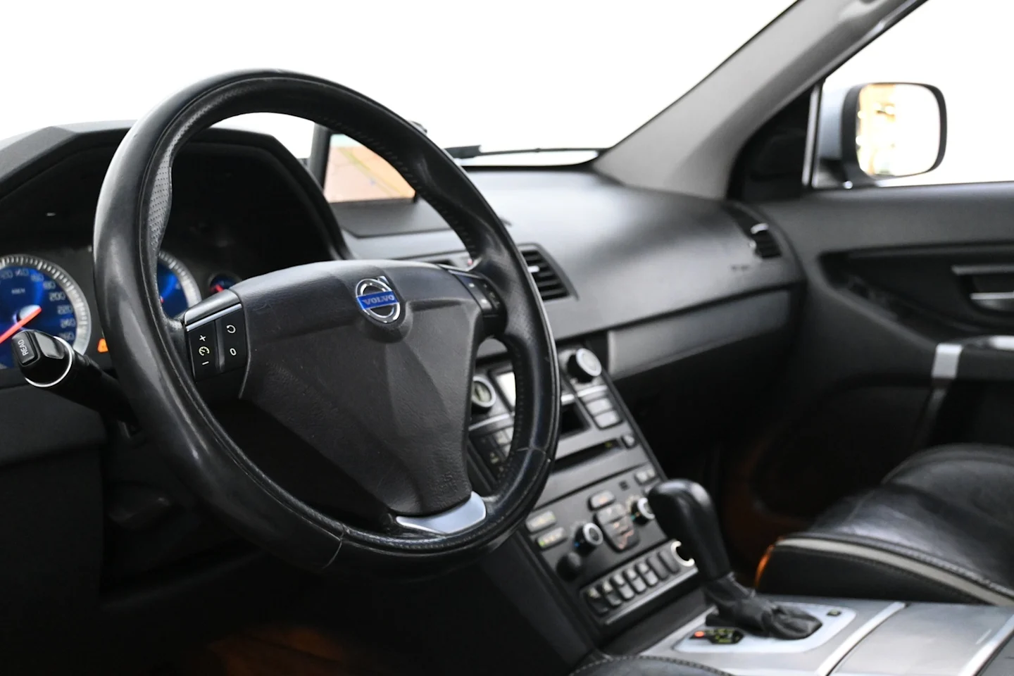 Car Image - 1li7hbA7bg4RWn1z0cgSMm