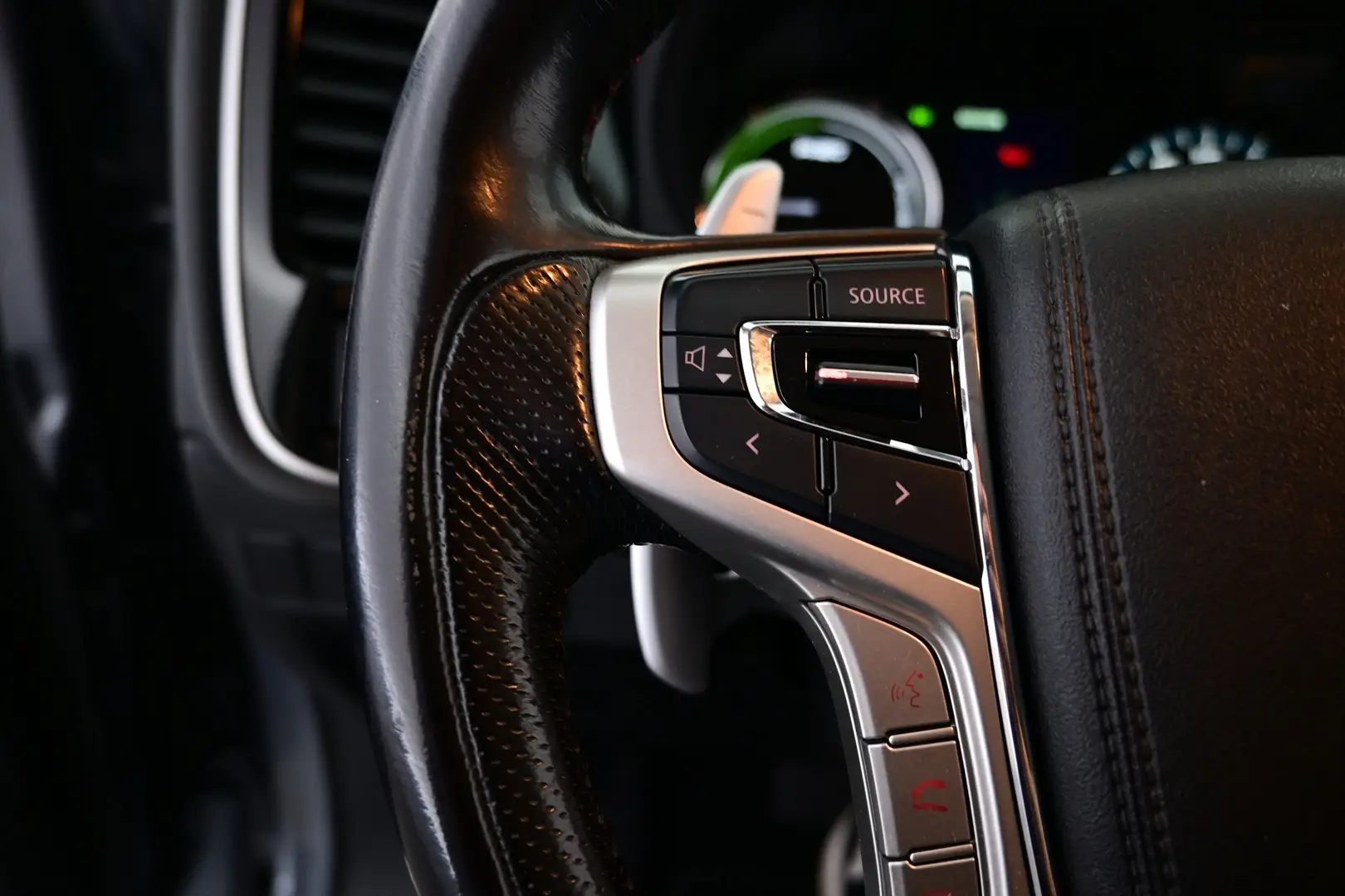 Car Image - 67ZvaloxhGFdvm4VTd6b41