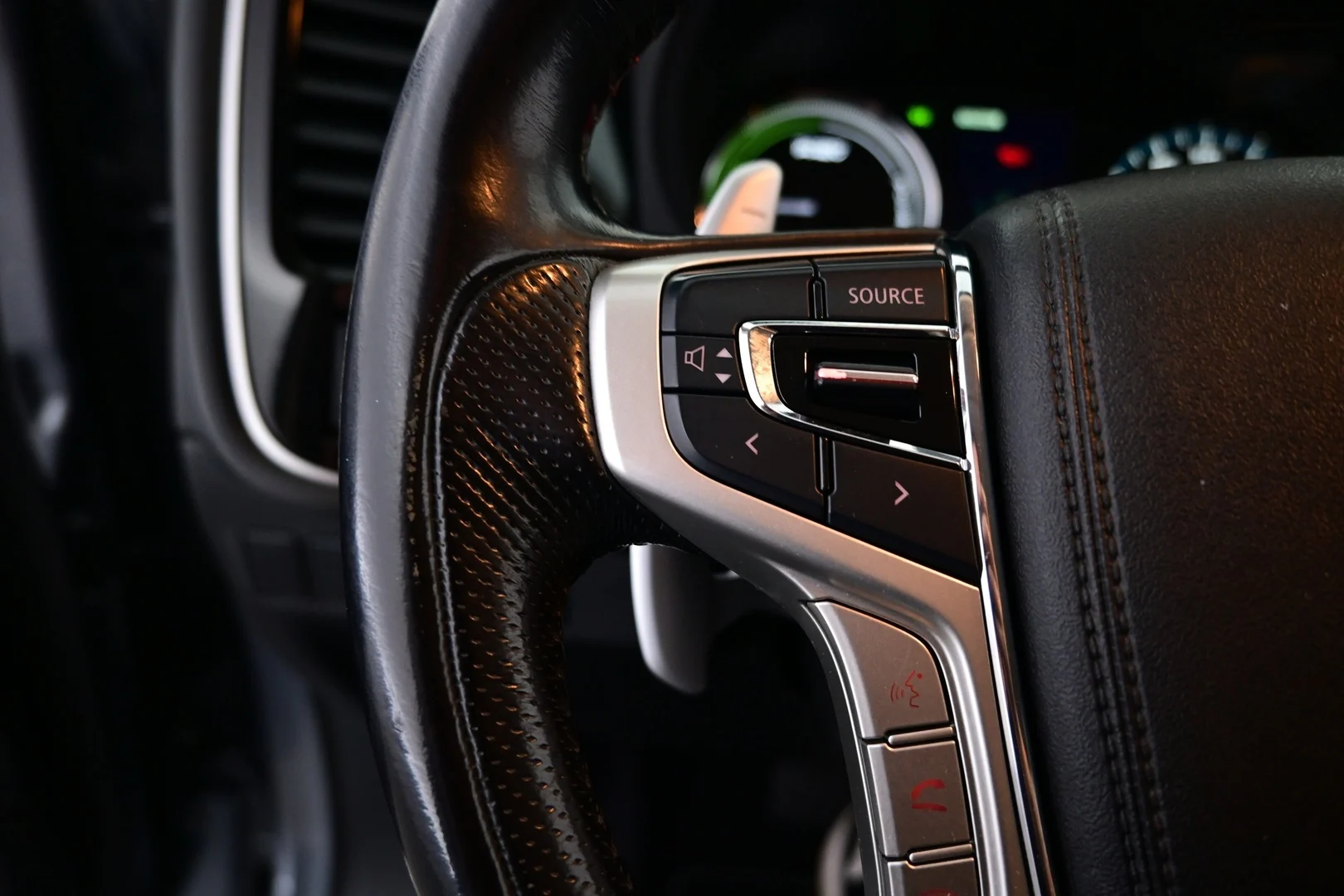 Car Image - 67ZvaloxhGFdvm4VTd6b41