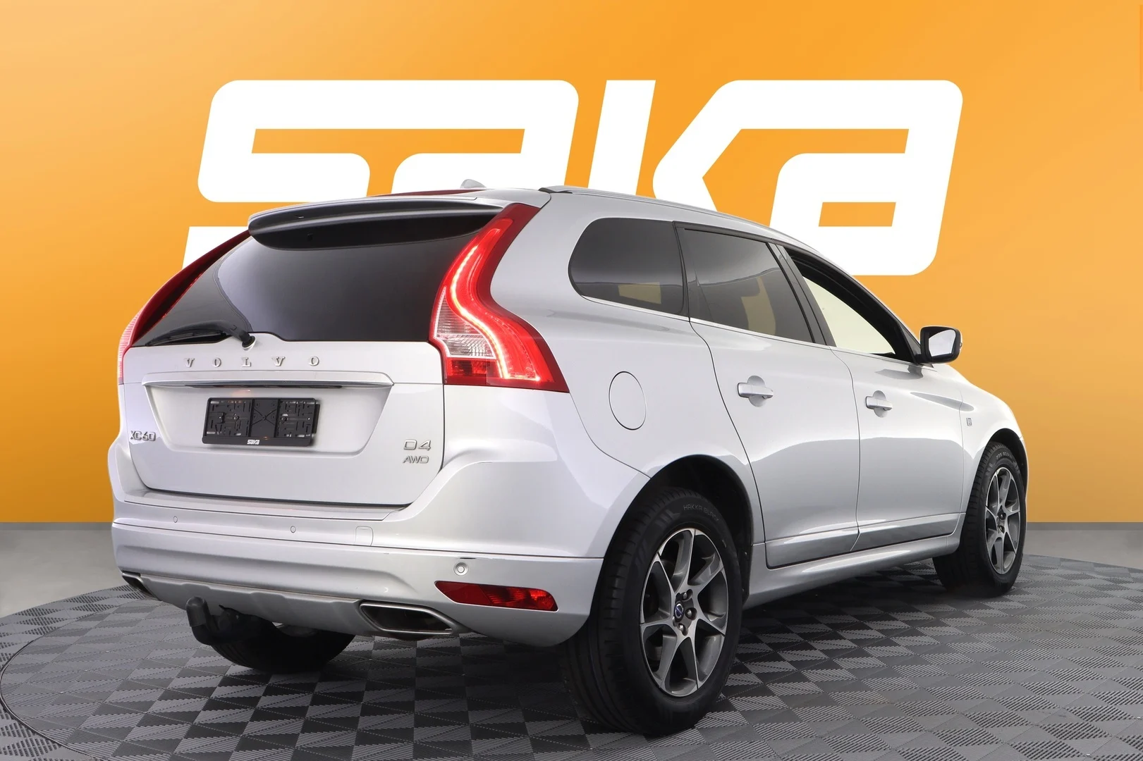 Car Image - 4xJ3A6OM55WQAt4Wubx0Wu