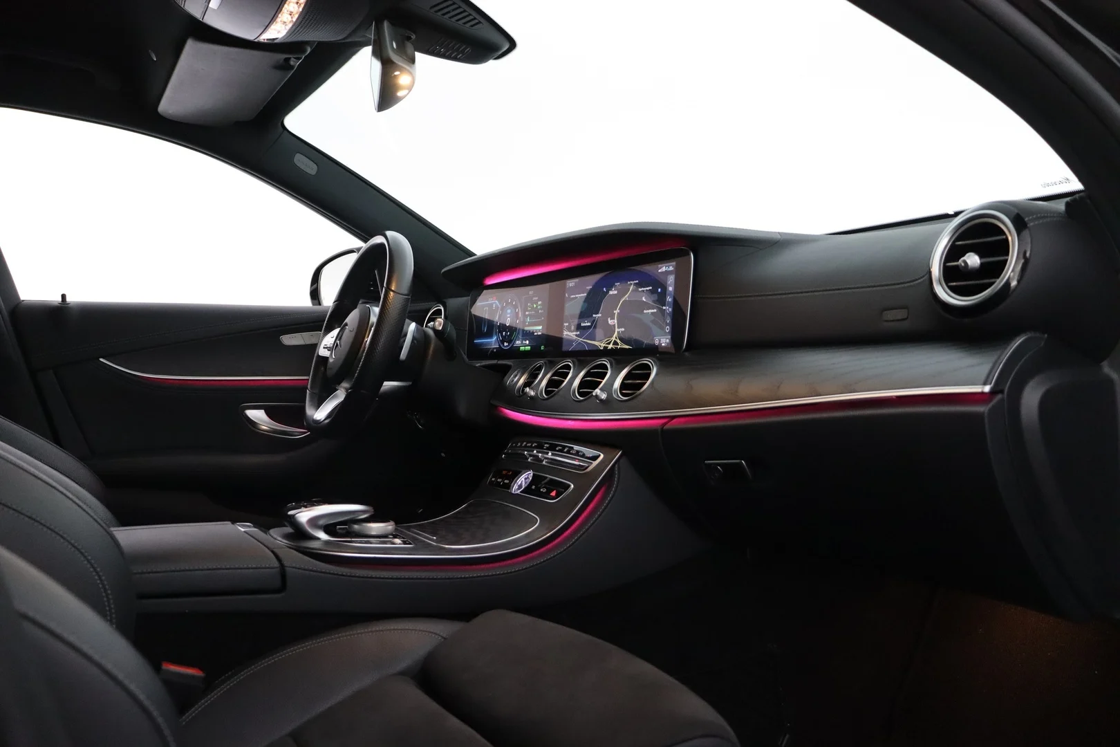 Car Image - 7Liv09KHrHfJaGJuPxn5Wg
