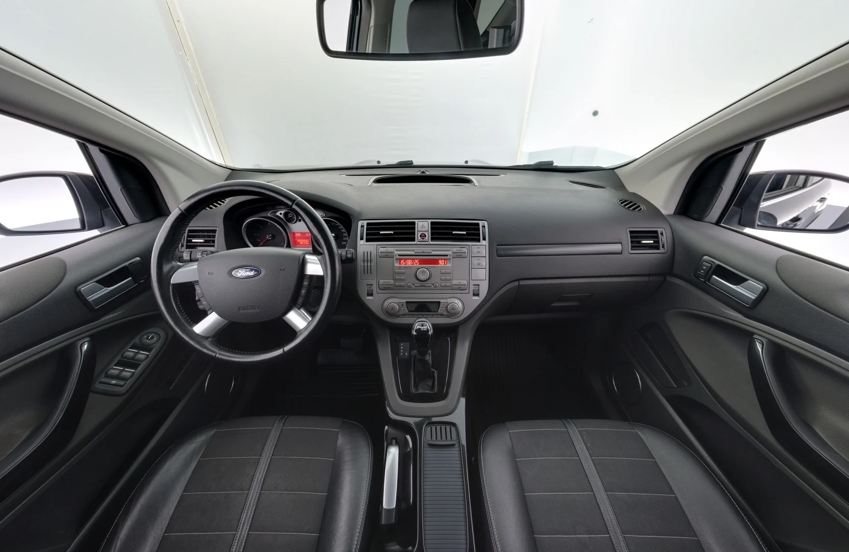 Car Image - 4WyFYgNqE0WFmGs1ZT8Kig