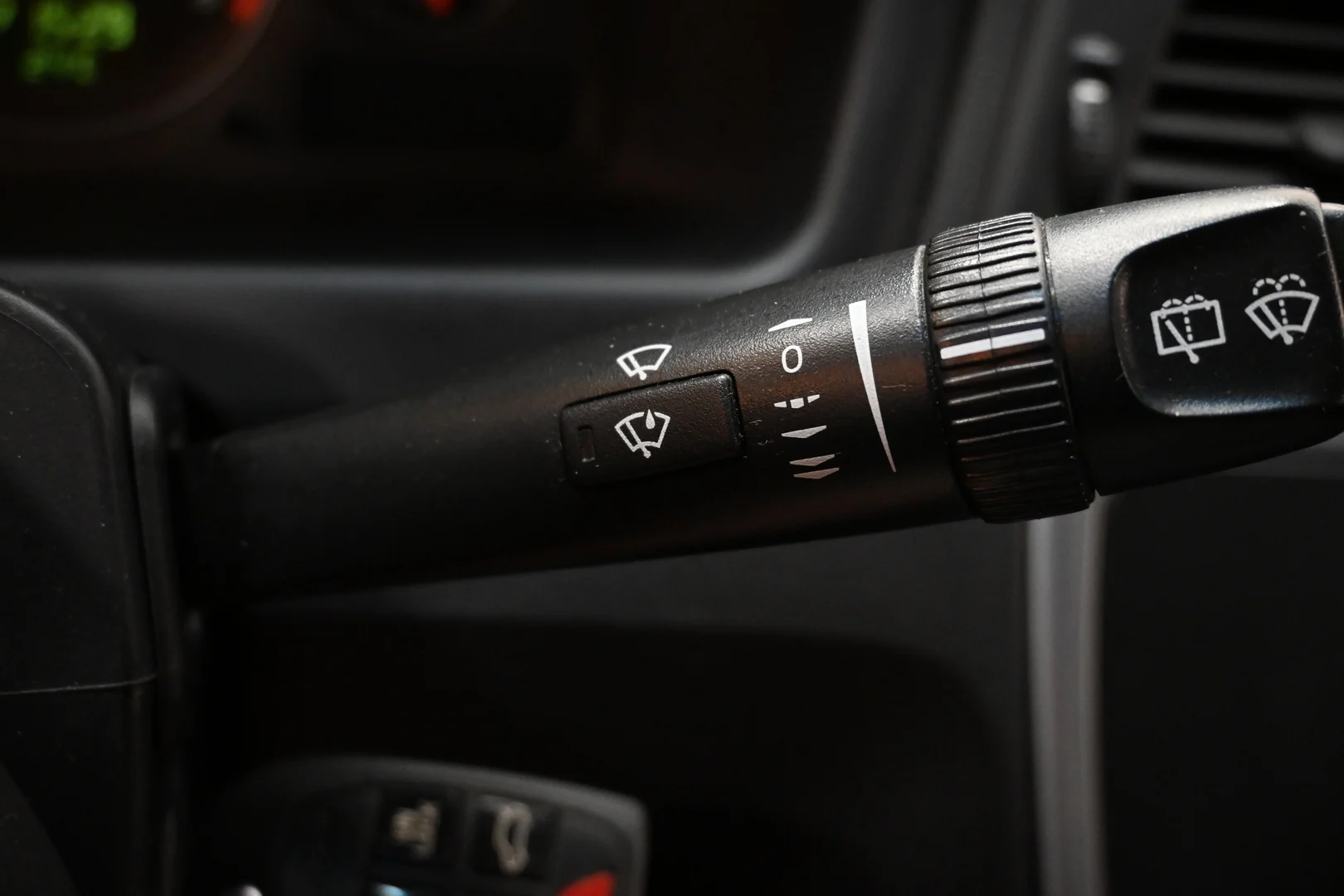 Car Image - 7HyVUKXXcH5WHTI9VZbp92