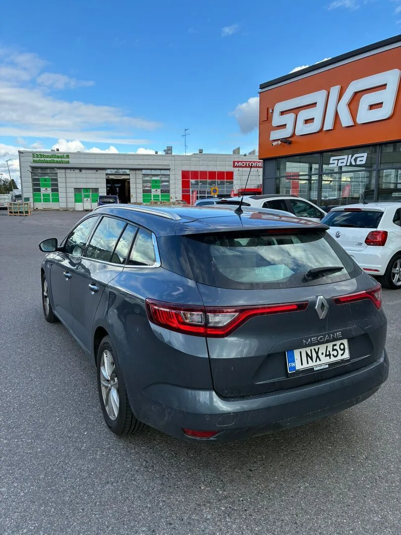 Car Image - cToLRO9TowNAZQPFkeWYr