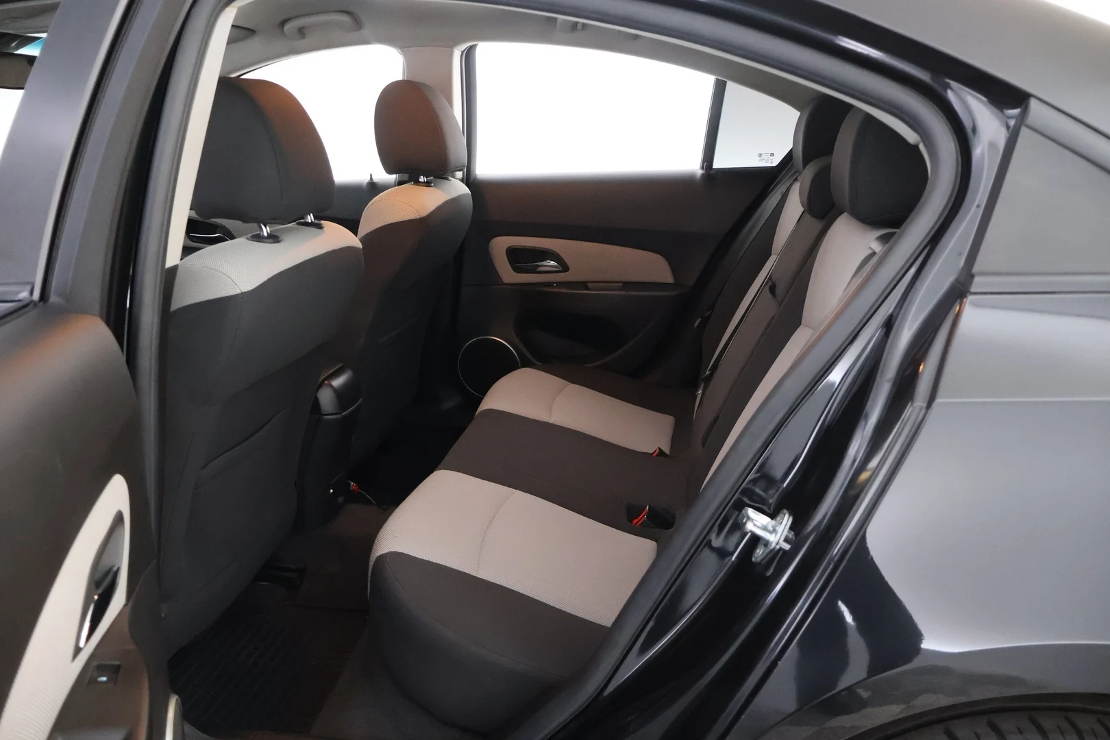 Car Image - 1g3Bpu0i2MhI1xwNz8MoF9