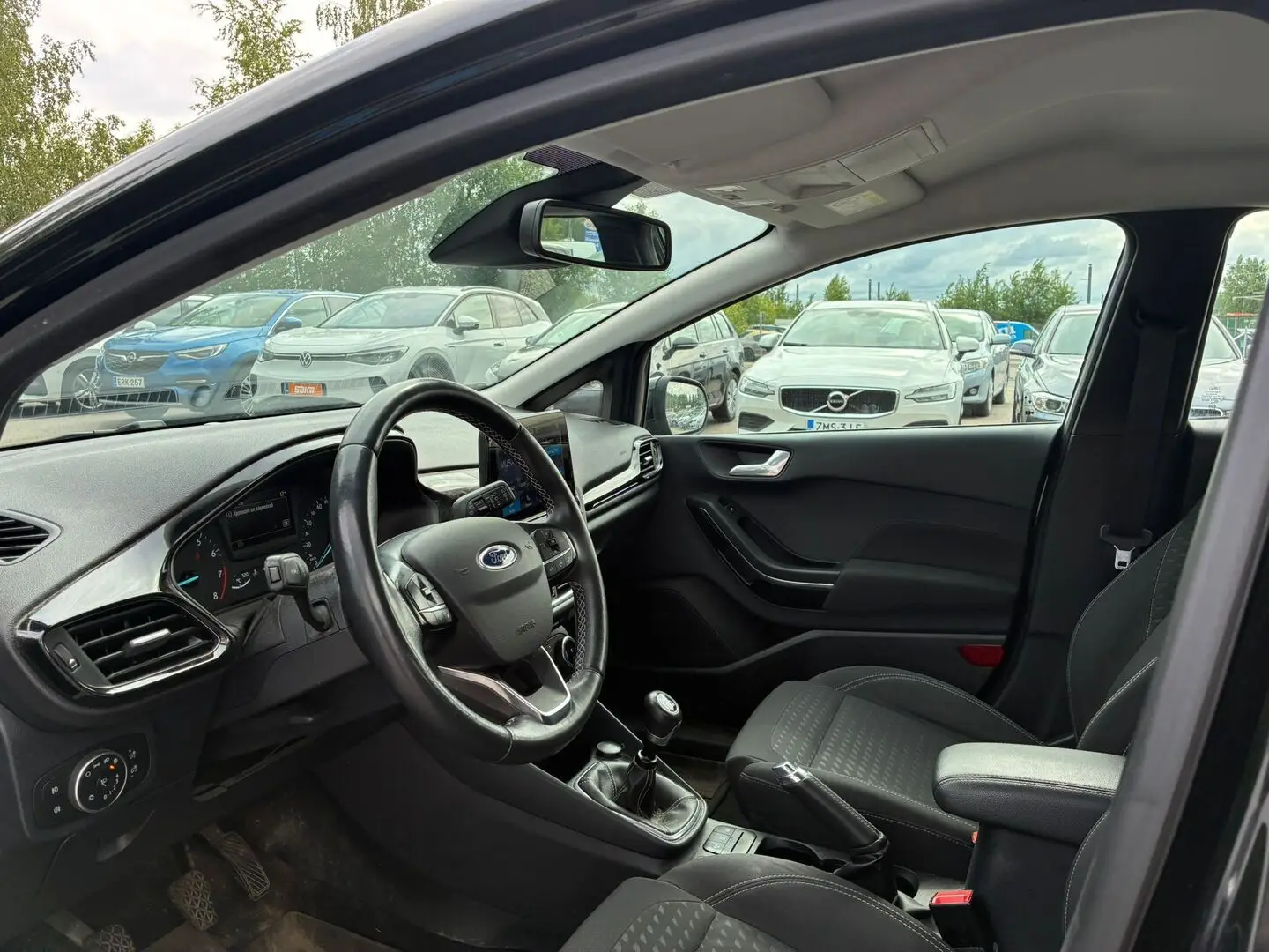 Car Image - 1TMIm0DJ0B1St5DGnjhyaX