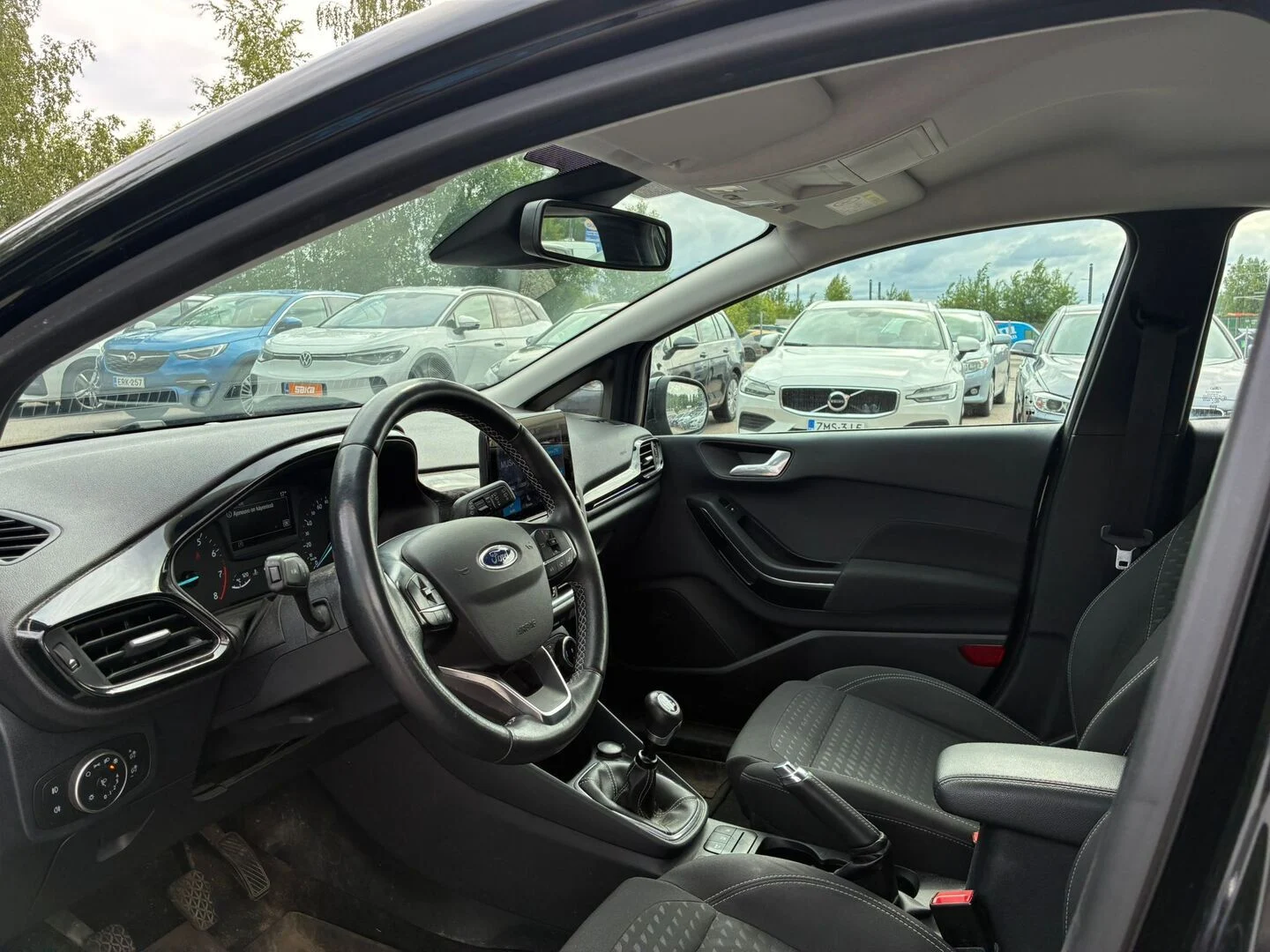 Car Image - 1TMIm0DJ0B1St5DGnjhyaX
