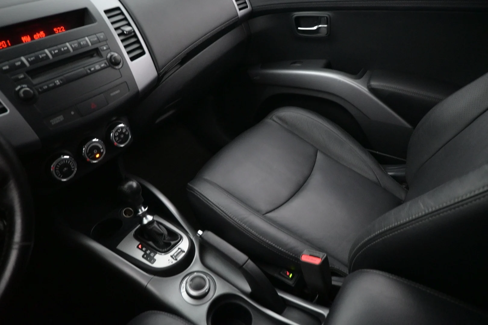 Car Image - 2zYcg4q386FJeocHYpbBi9