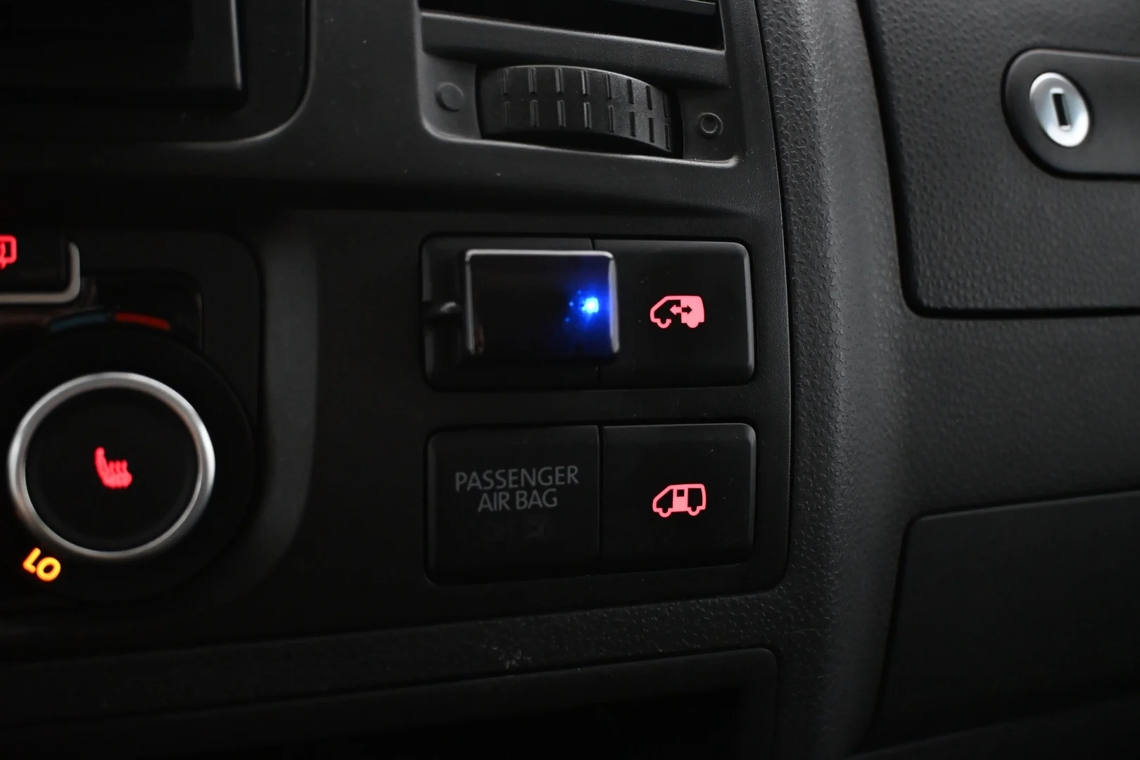Car Image - 3dwKdS2V9CoBIwuUcsqEOb