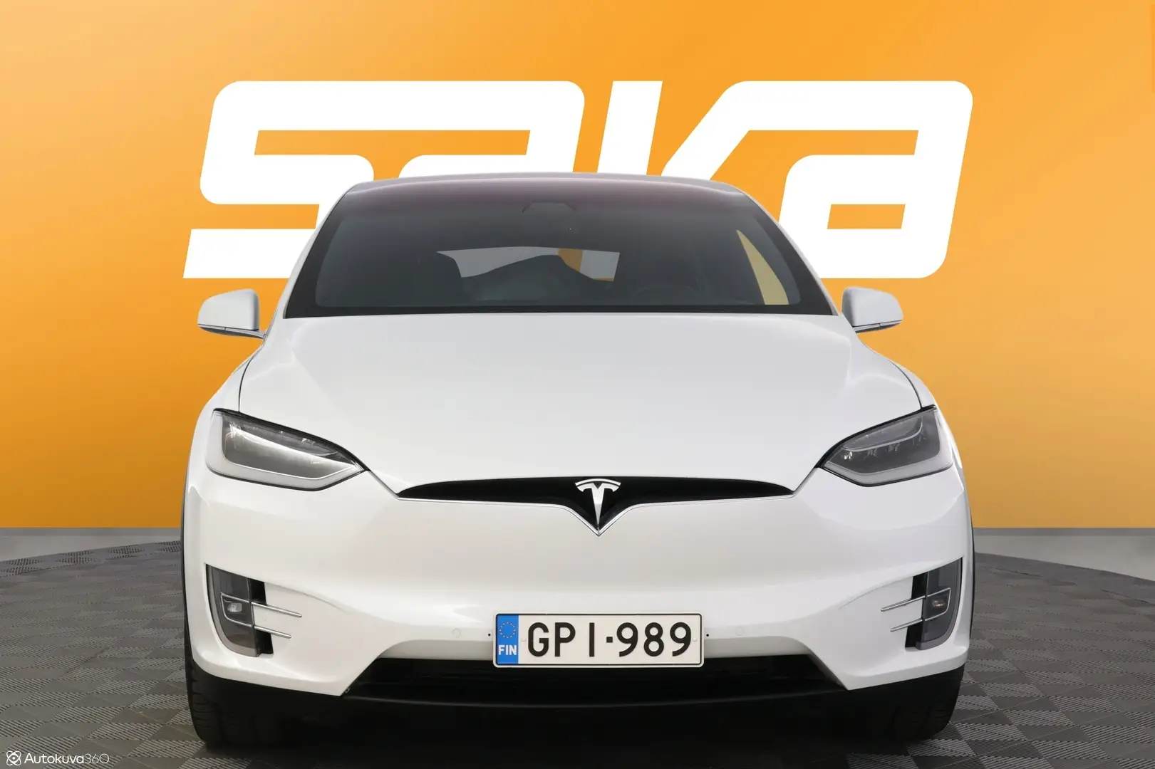 Car Image - a1eELPANMtF67ePeTJyUh