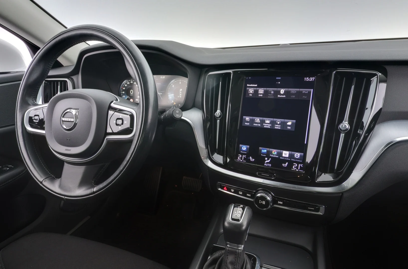 Car Image - 1lLVMIvkhyukE8WawUcpZR