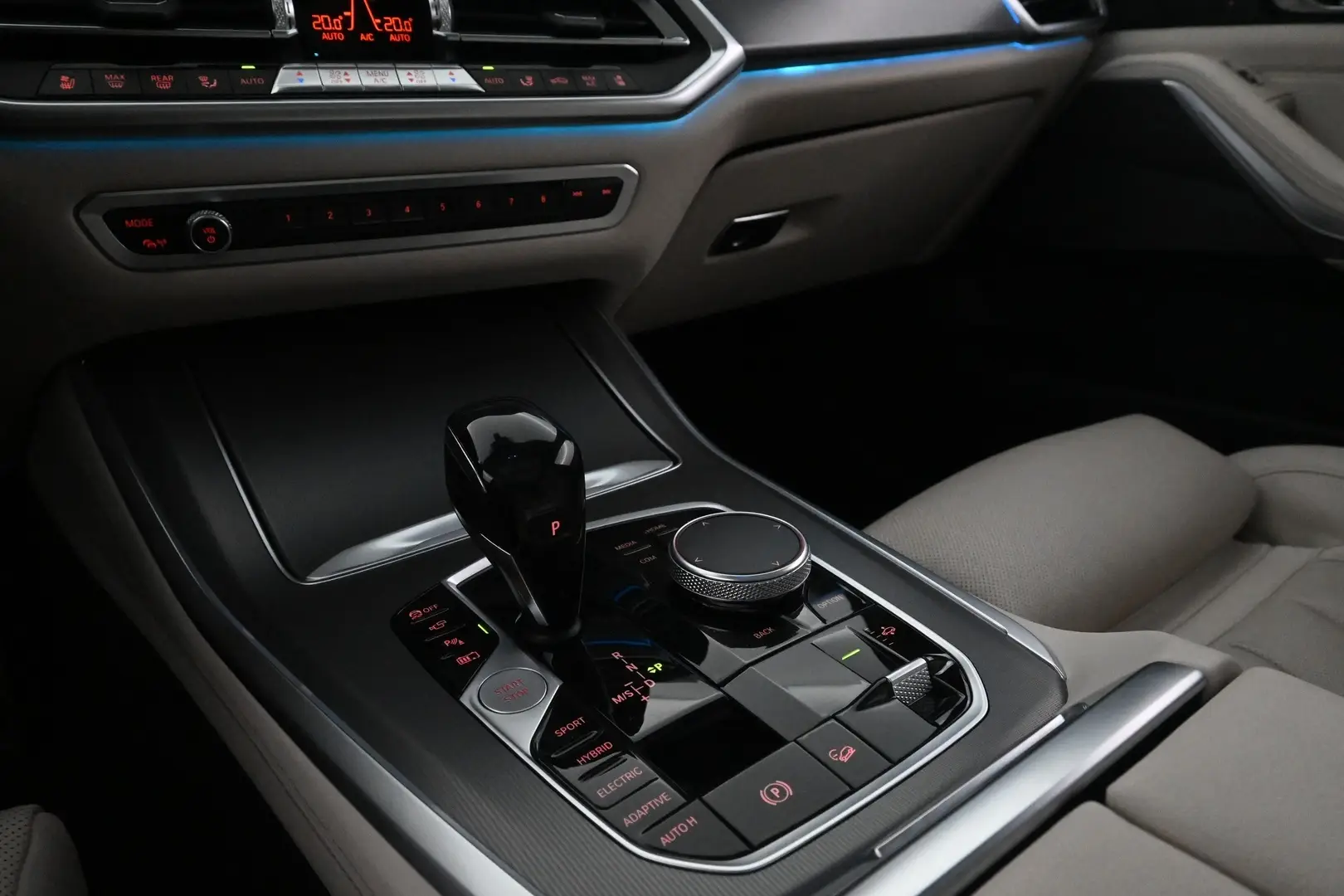 Car Image - 3z18sxEGfI2De7BUXTvgdJ
