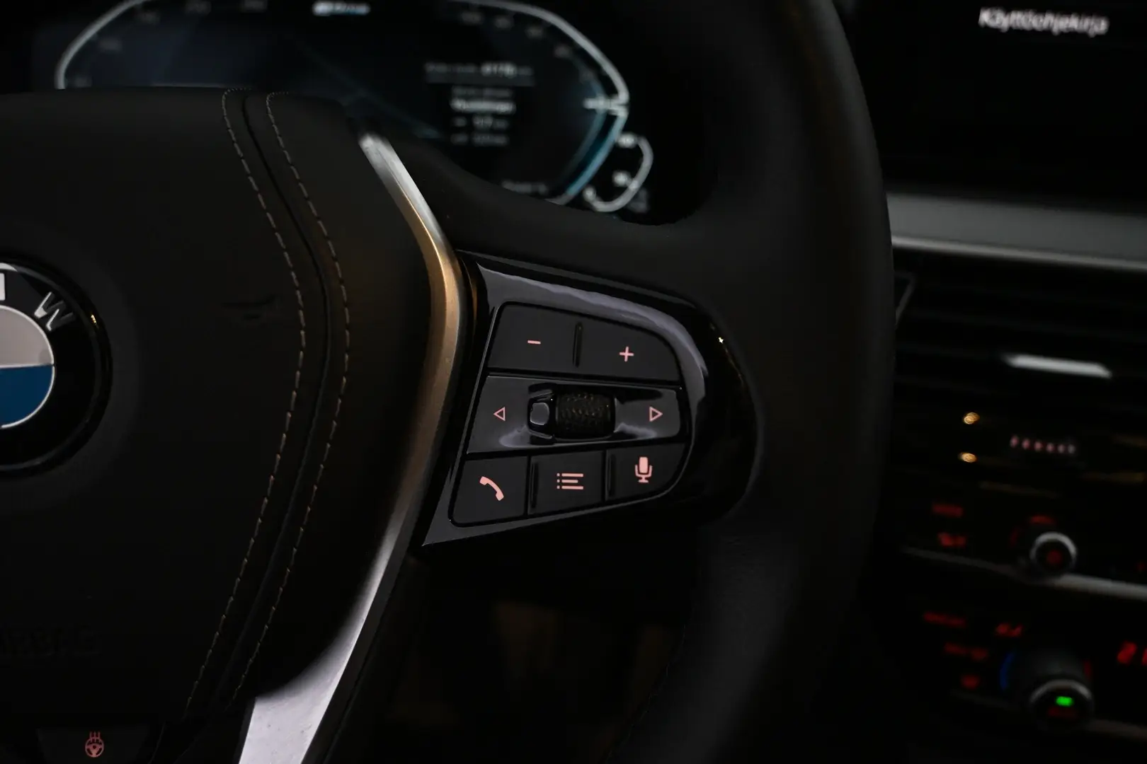 Car Image - 2ONFKELwiIUMgggypQ64UM