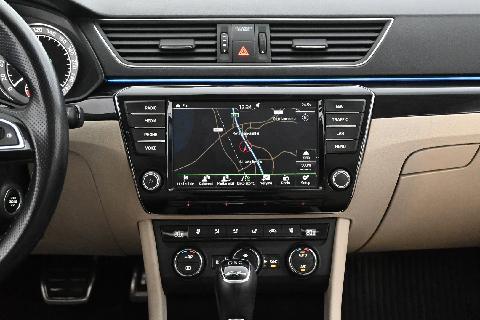 Car Image - 1OH9ZvhYfVXhF1khirKzEz