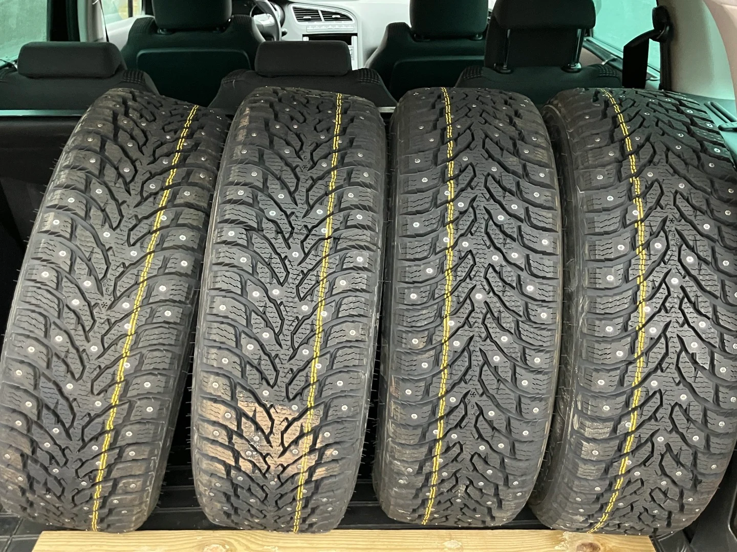 Car Image - 7Cijljxw9ApawQx5pzaw4C