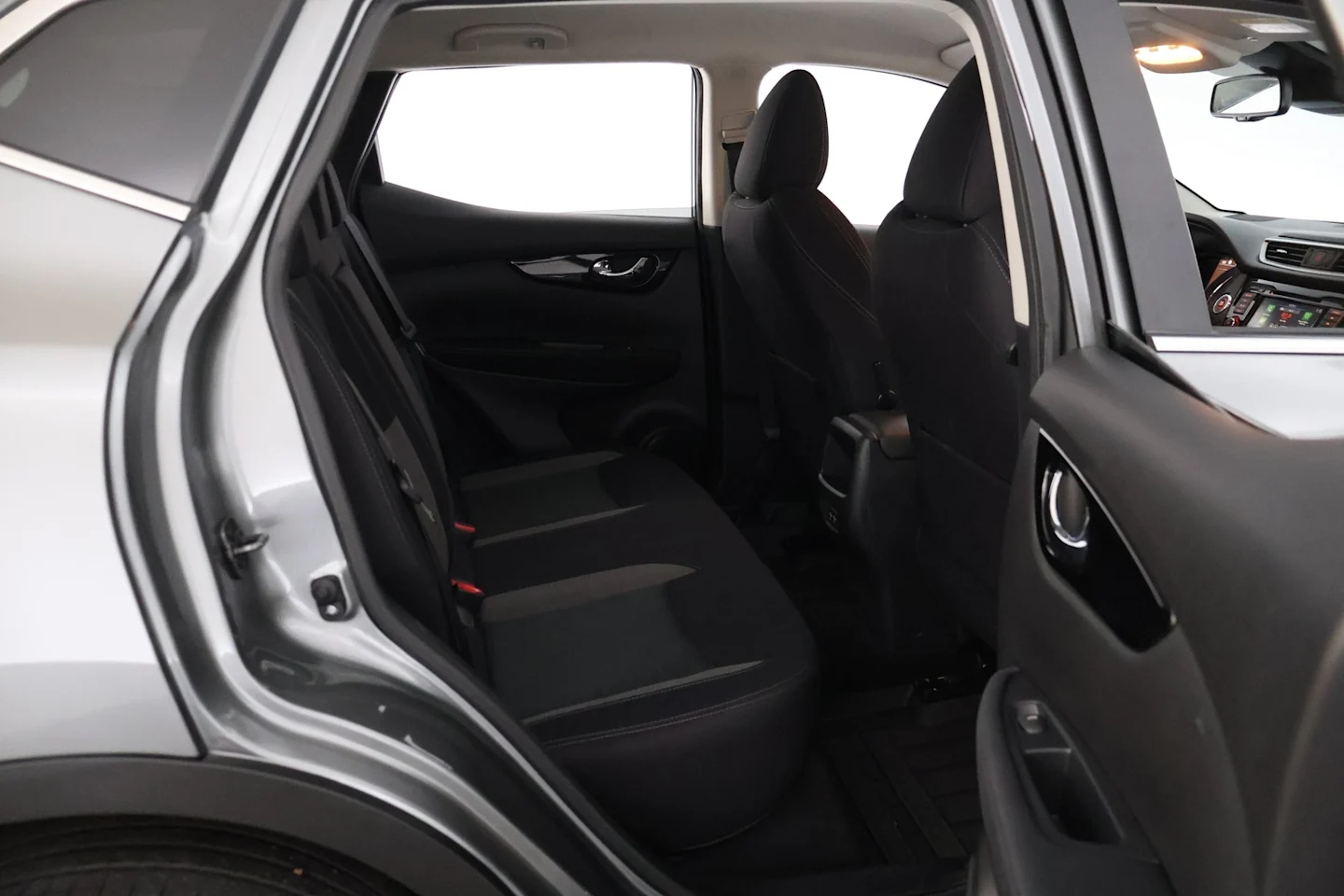 Car Image - 1pKFR9TcvWvGrY695XXTbs