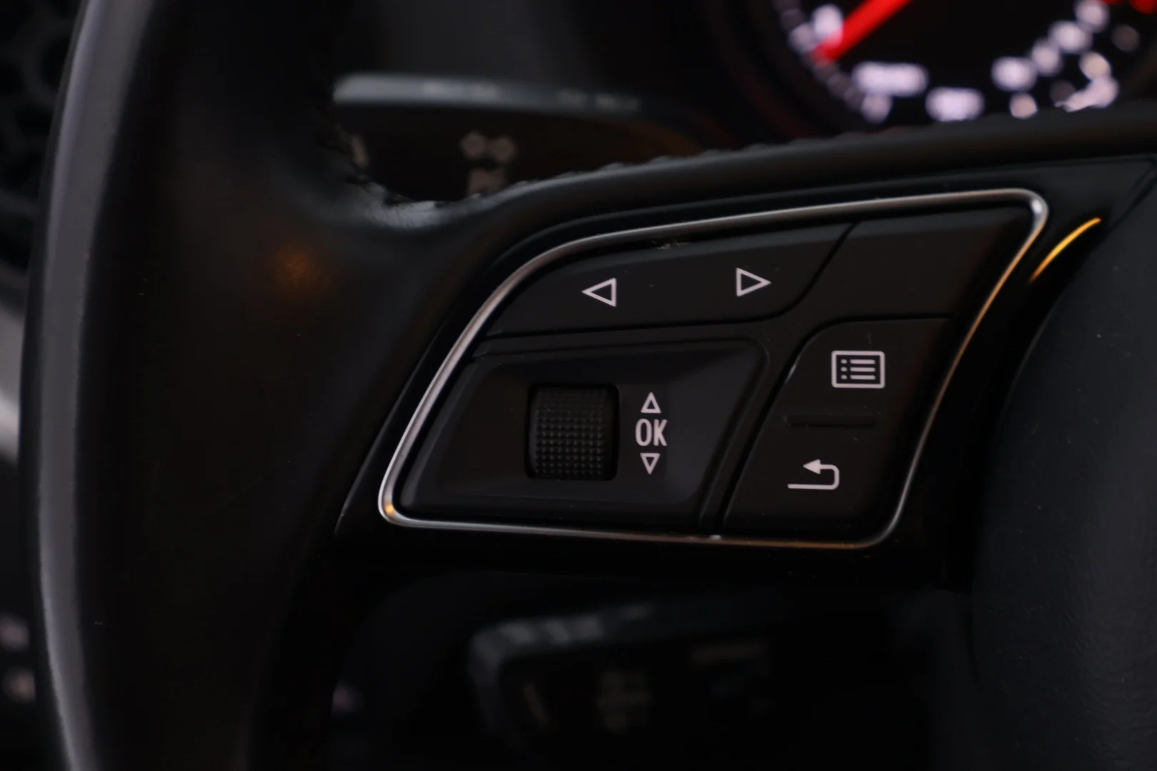 Car Image - 3WRSBdnTfWPSvbJgoJVYn7