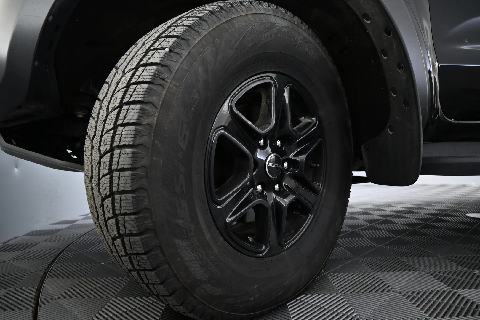 Car Image - mWmlW5CGkVeIbpsJ6ULA2