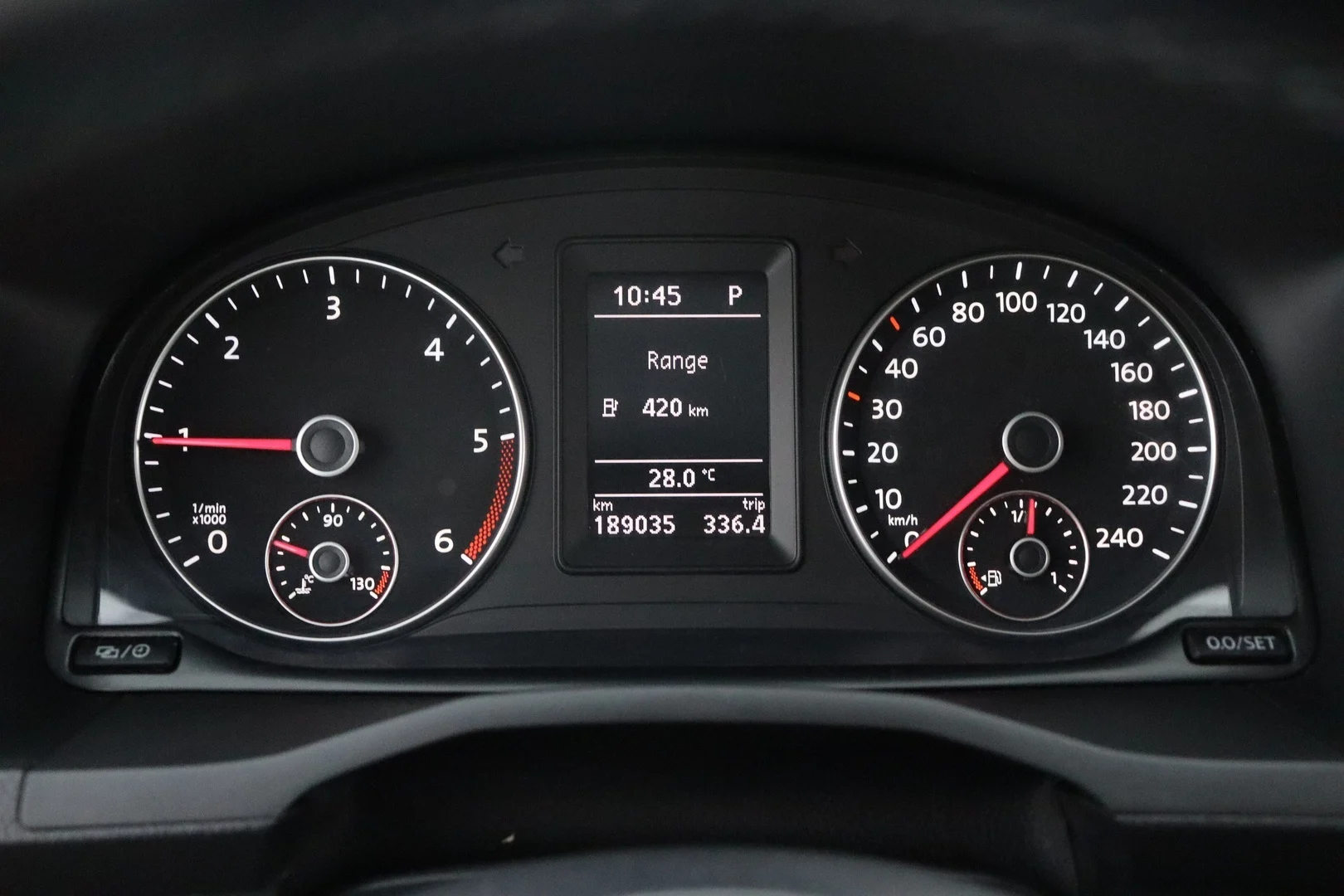 Car Image - 6CE707vTjlWGVnspzBL2XB