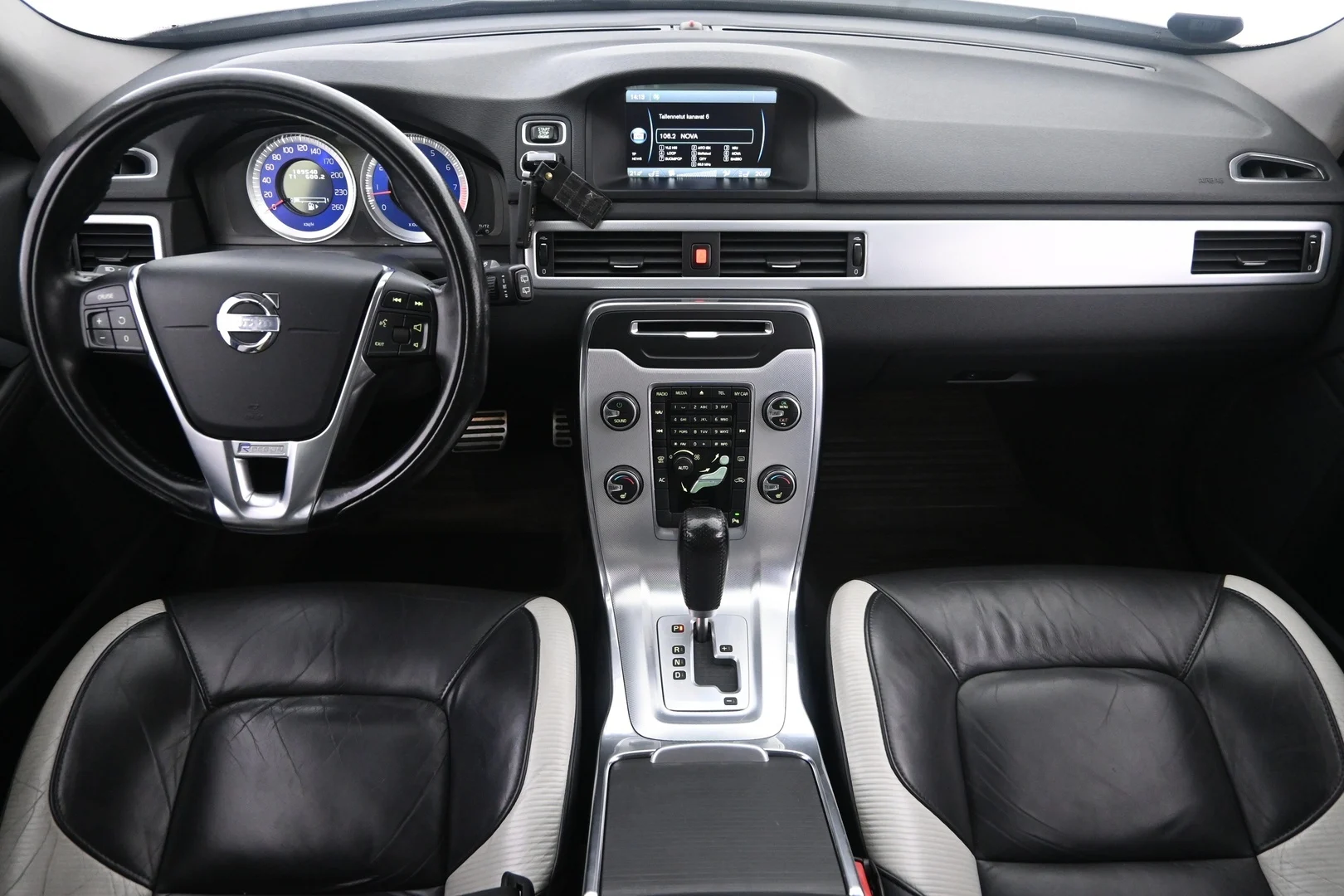 Car Image - 4AaJ5qpeFFk4AWf2ijj7zR
