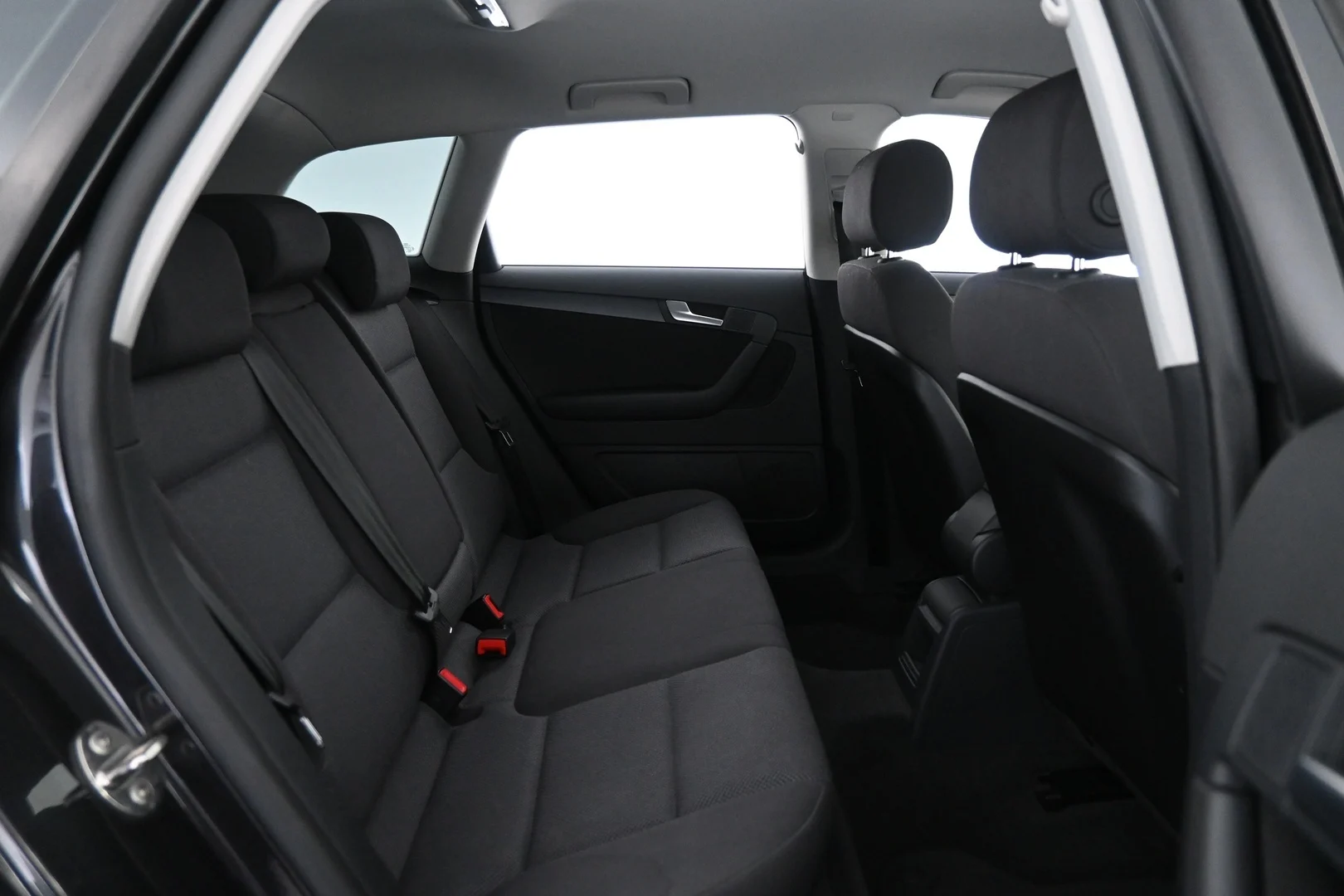 Car Image - 5T6kOyTHHs5vDbzXEMhSTr