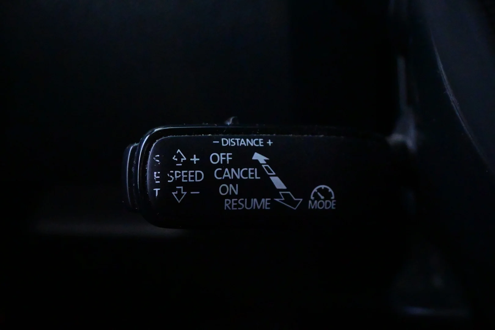 Car Image - oTm6BjKyN25TFEMMg2UHi