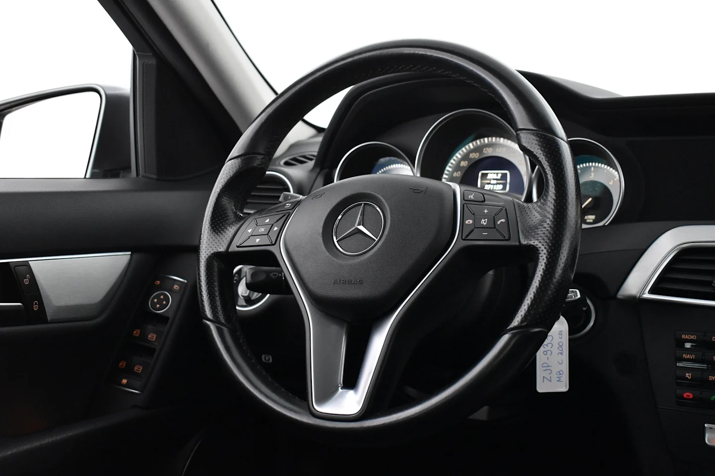 Car Image - 4bSNxqlDCuDHUgEbNlWdVA