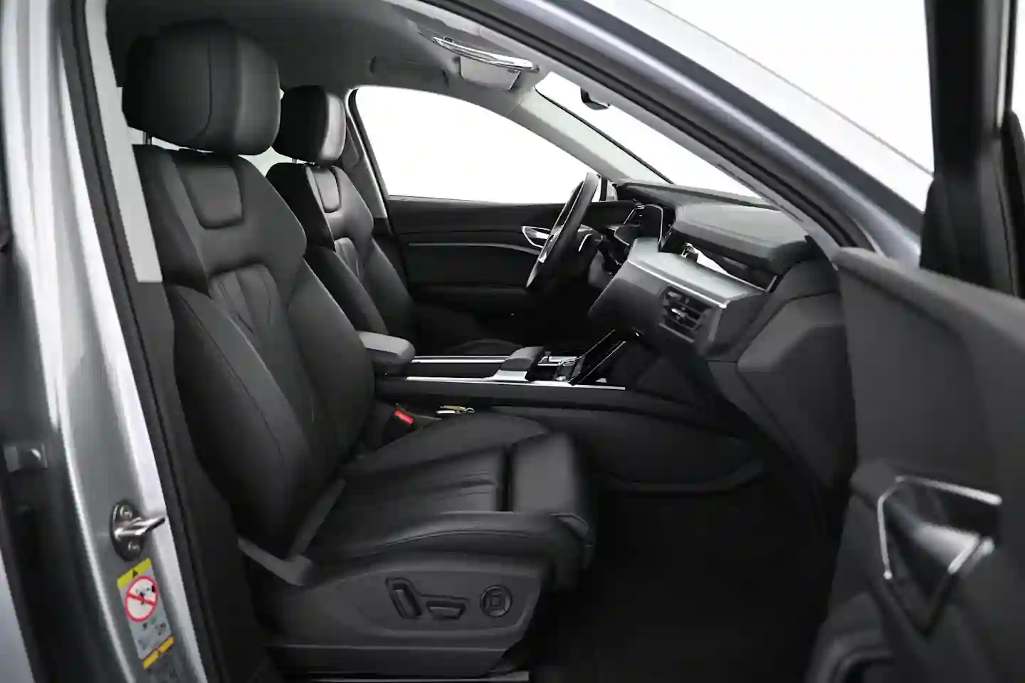 Car Image - 73ulYb4ESSIG8YWBVABvop