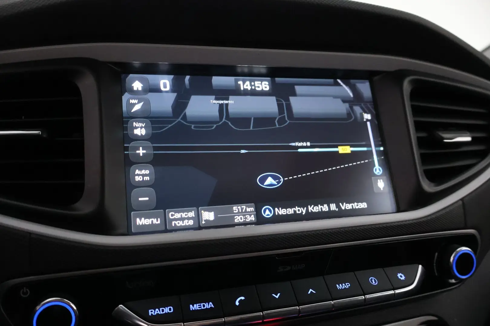 Car Image - 3IzQ7RHg92QzaD4eM3PXHz