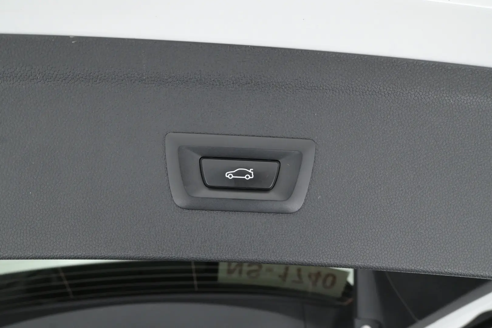 Car Image - 3z4kraPAMUMdFH9uow2ODB