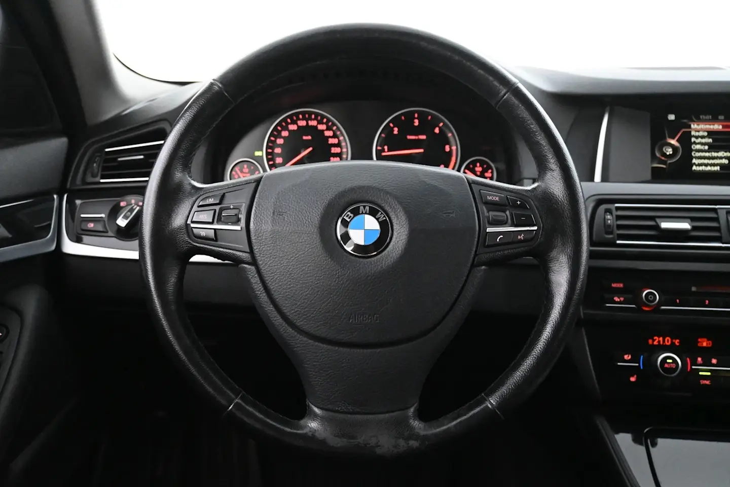 Car Image - 1u9MWJVRfTEb78Ipej3wOb