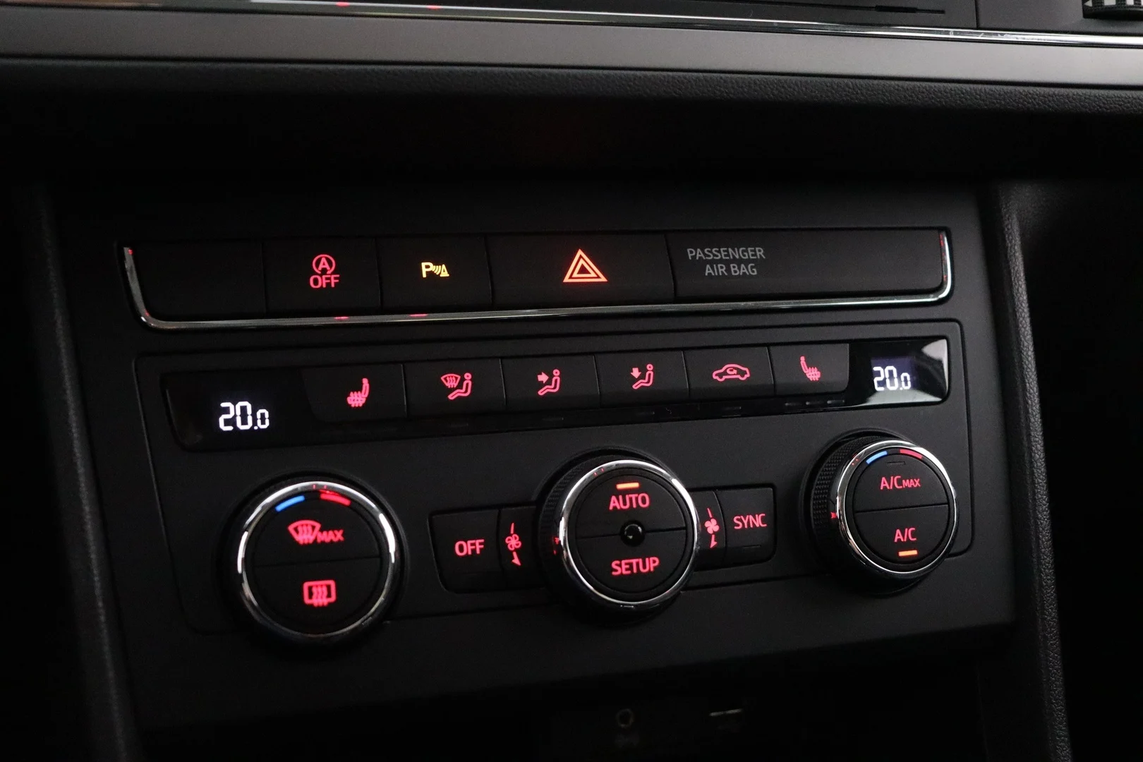 Car Image - 2Q7sSMWRiFtOTh6SkXmmzr