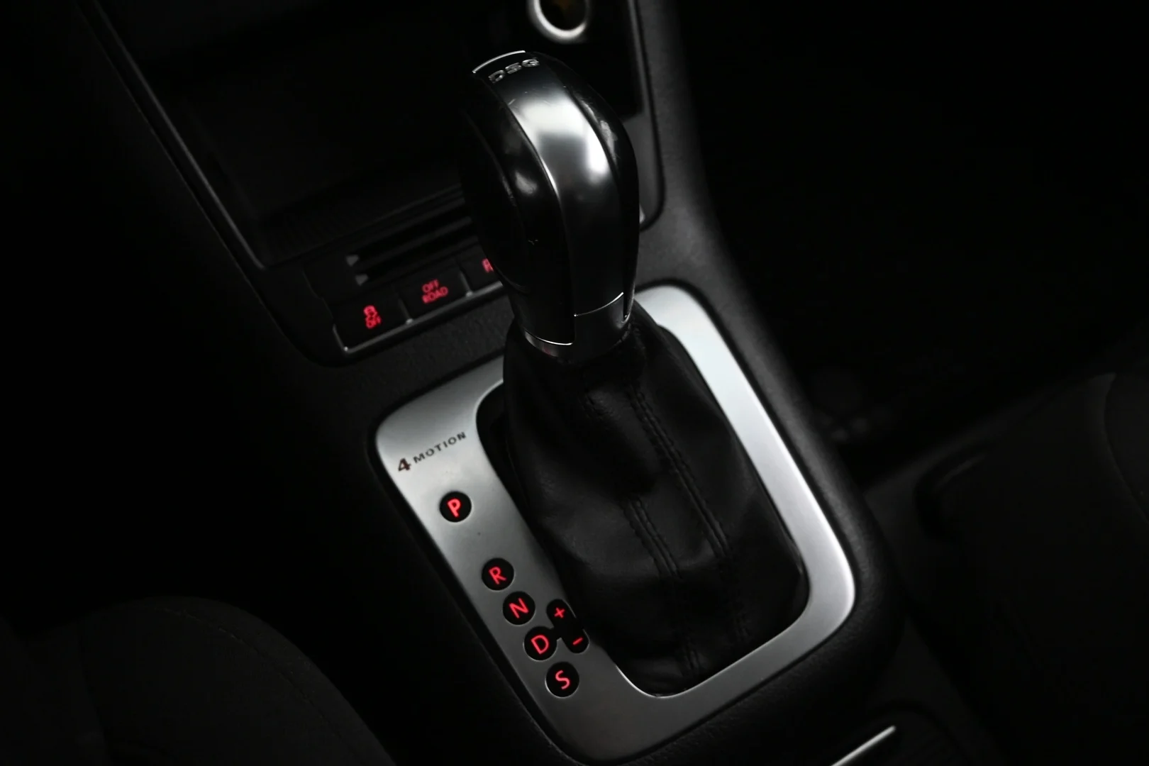 Car Image - 01xw4d9jBaH5HpeH8rQW8z