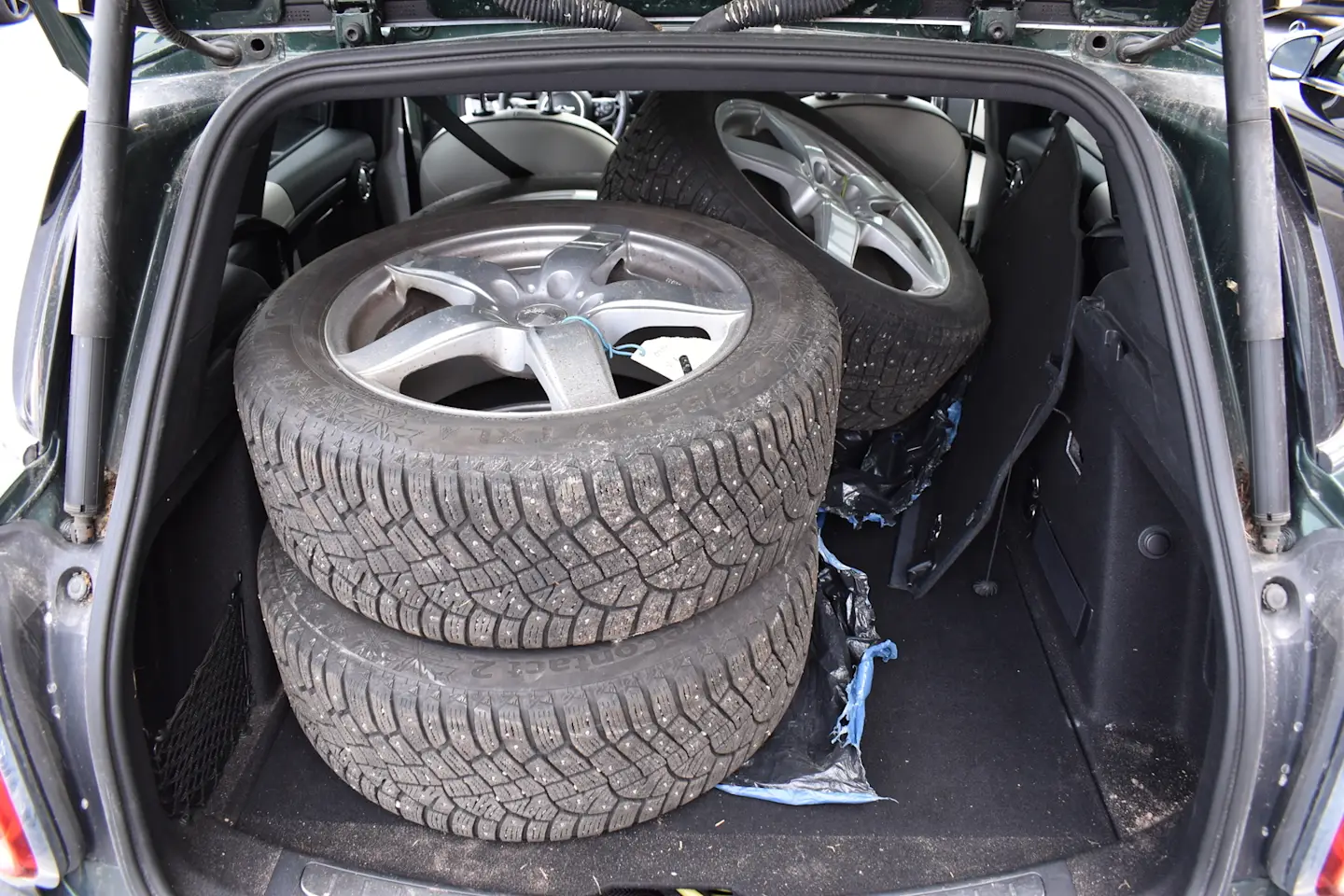 Car Image - 6da26LLYS5MV2oKUA1M9aV