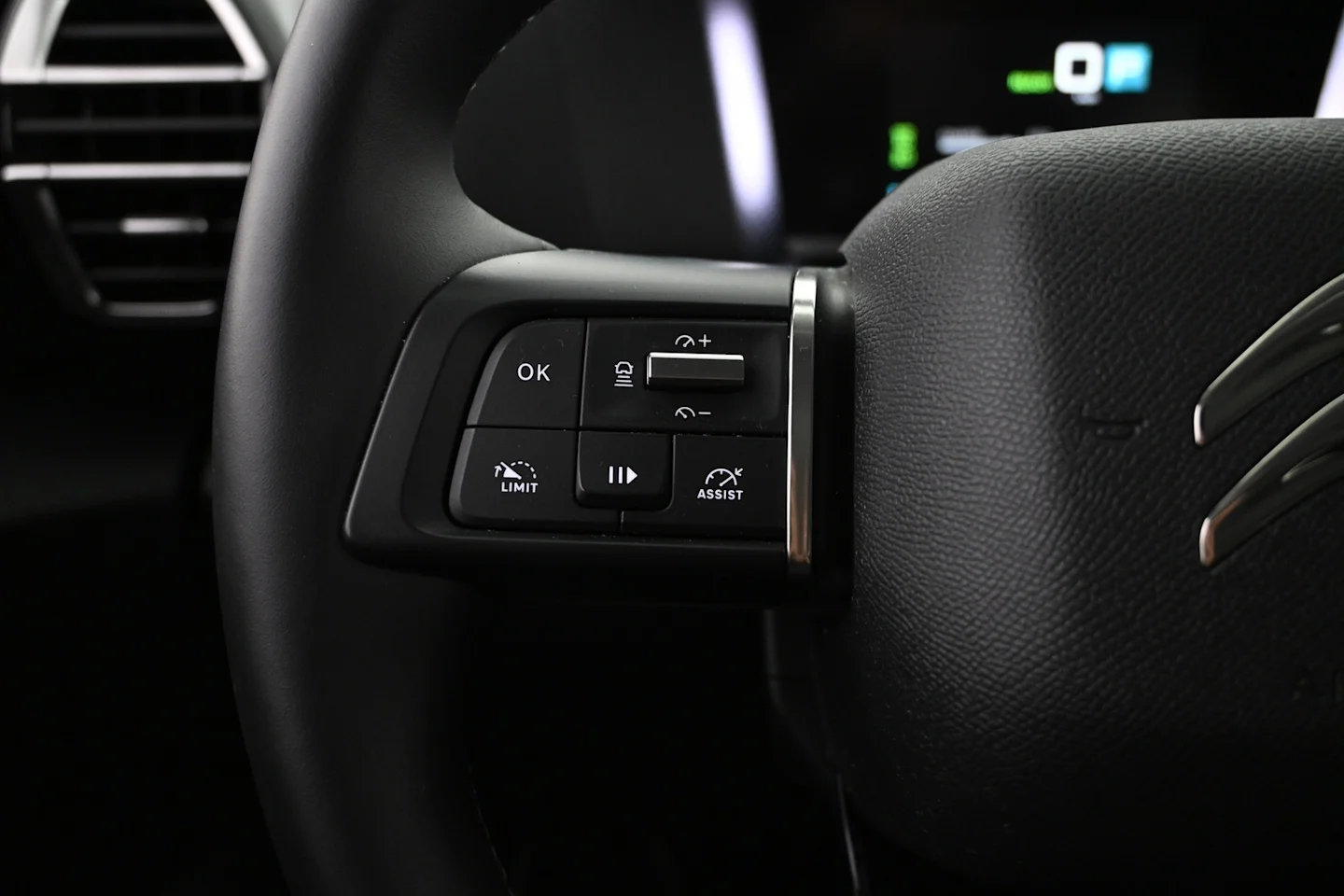 Car Image - 7hH6Ez7rGWi1pfMC3kqoel