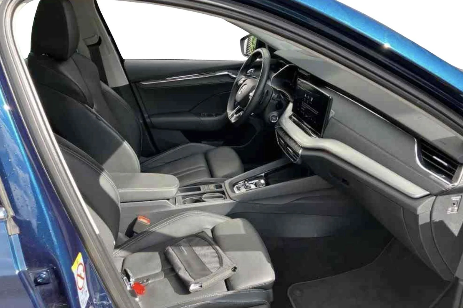 Car Image - 2miCuj0O7GfajFBwv86u5N
