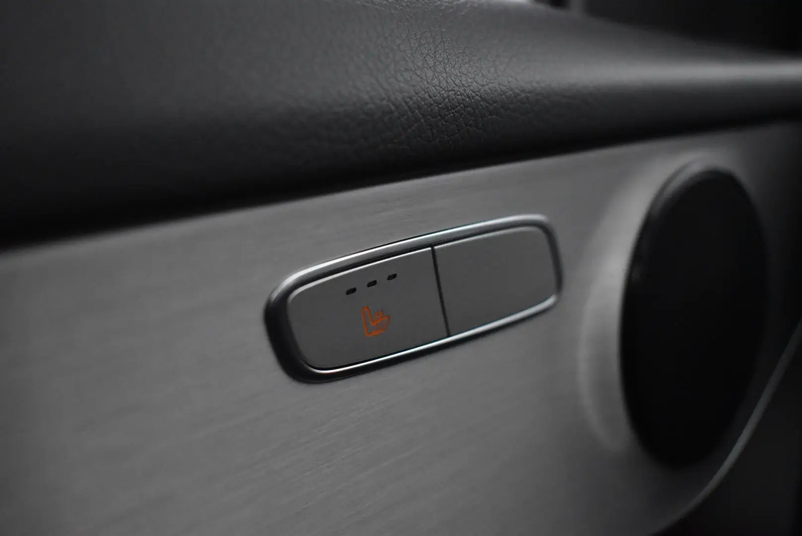 Car Image - 15VFgCm53a0Q9h3qtZnmO6