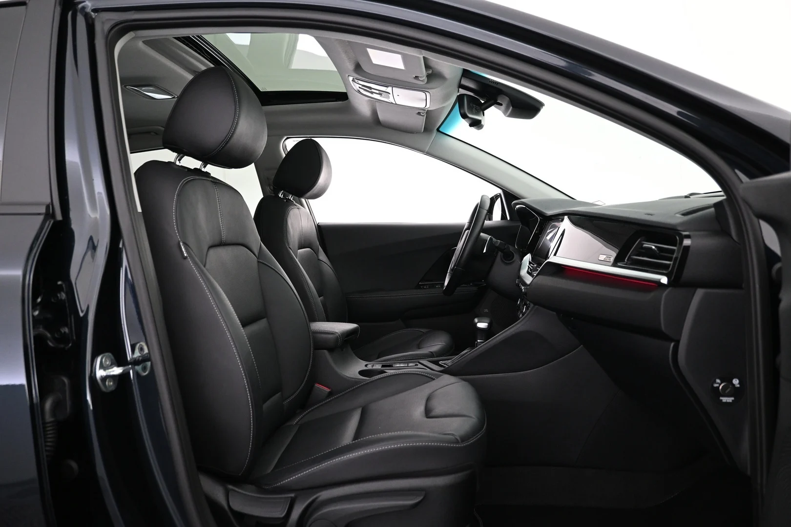Car Image - 7bWdHtzMXYms4nleEFAVfj