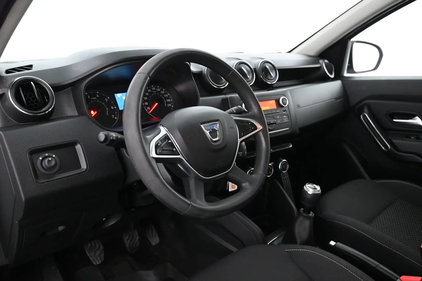 Car Image - y0TZEeYgrUFKzZ4q22zw6