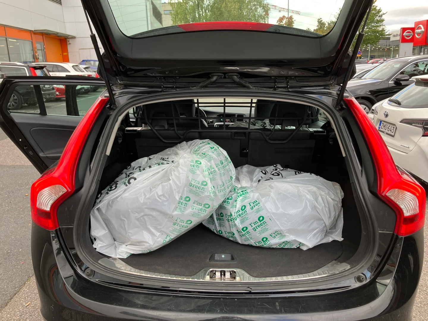 Car Image - 3mDGYb2FizyT0CLo329AIs