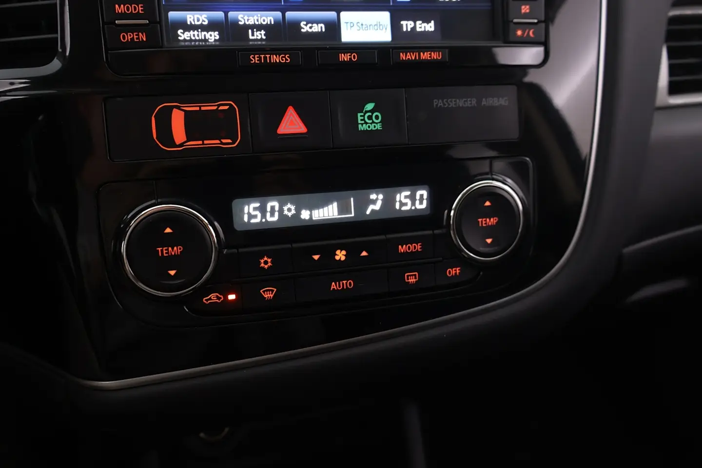 Car Image - 3VEF4OZ1x4s1LlEm6kTfkE
