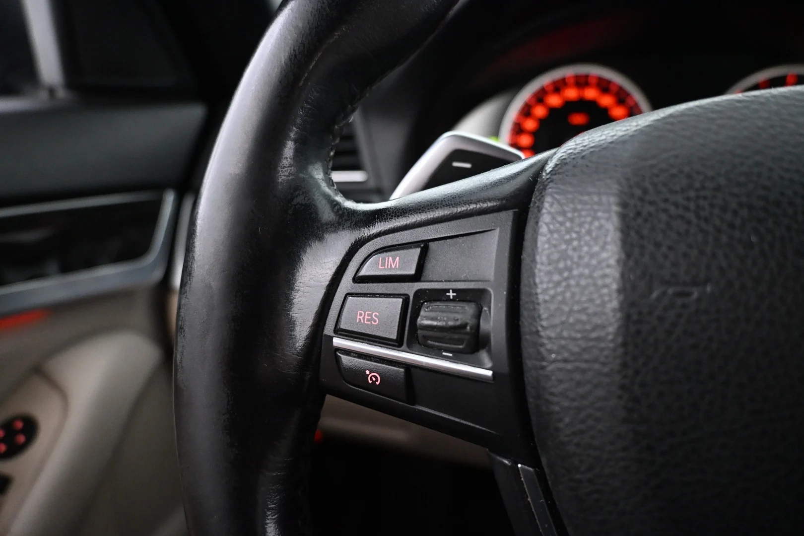 Car Image - 5H2JuekXkPVxCFtKchPWuM
