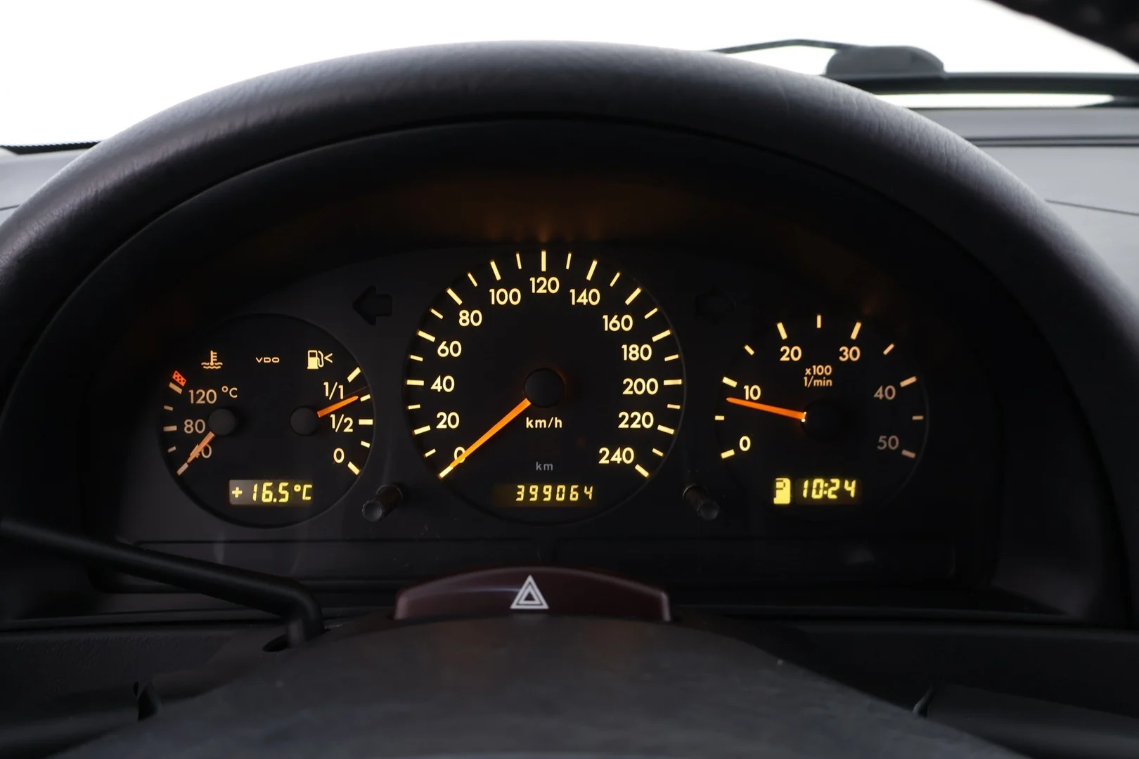 Car Image - 2qwSg4I0SisPDSY3LNTO57