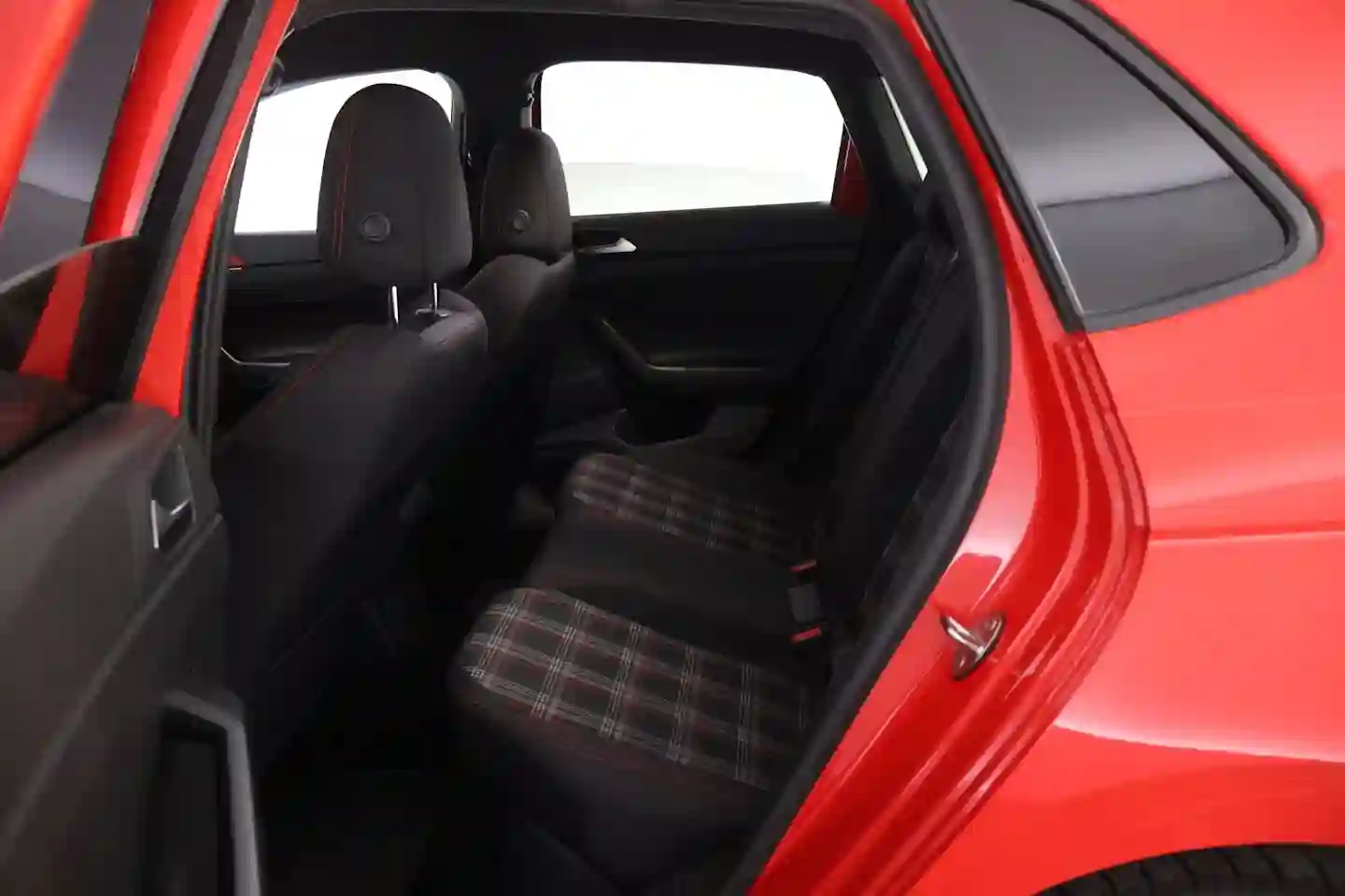 Car Image - 5cvRK98JB1SrRMiHFNzAtI