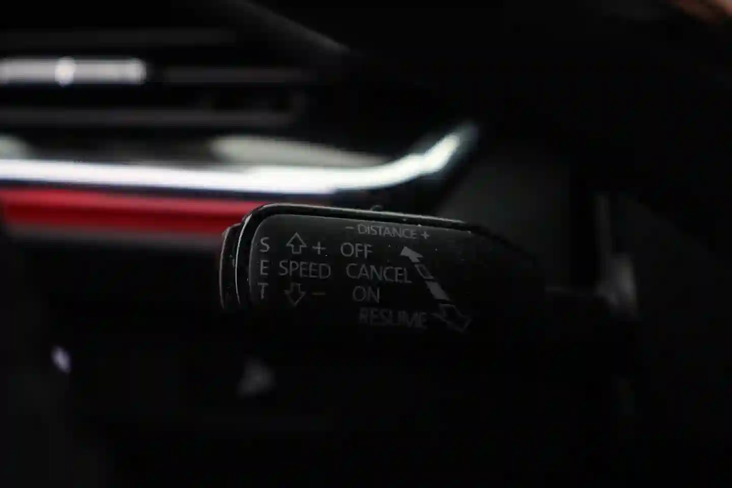 Car Image - 2k1pmQ7k6hpb9GOthuIof7